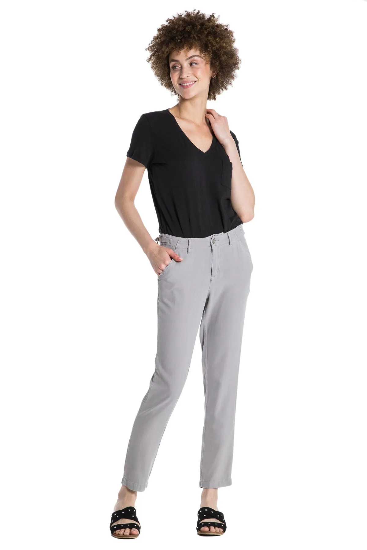 100% Silk relaxed pants in Paloma