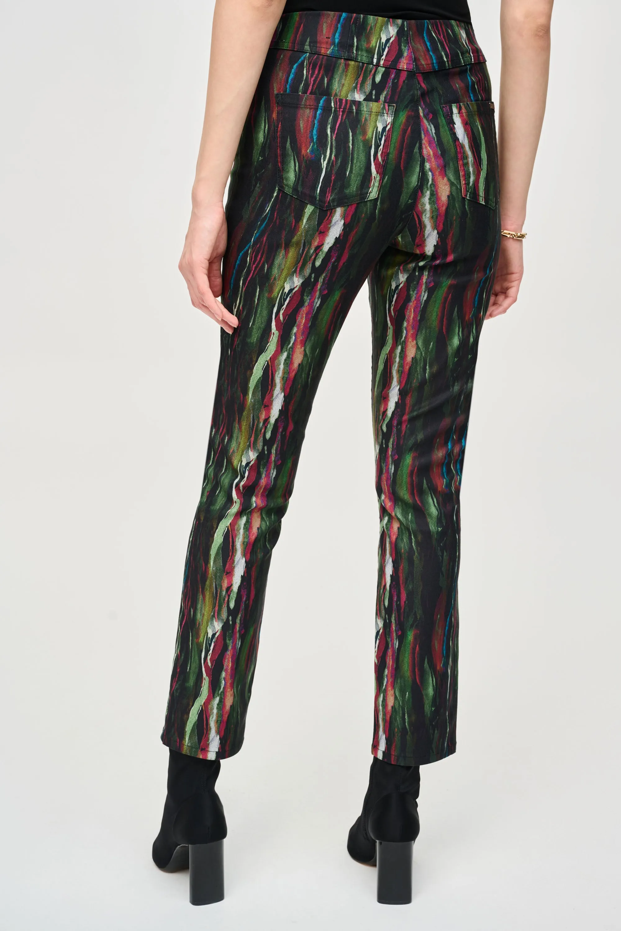 Abstract Print Classic Slim Pull-On Pants