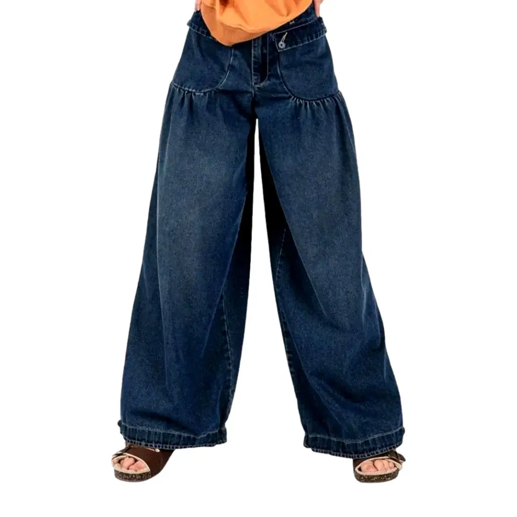 Comfortable mid rise baggy jeans for ladies