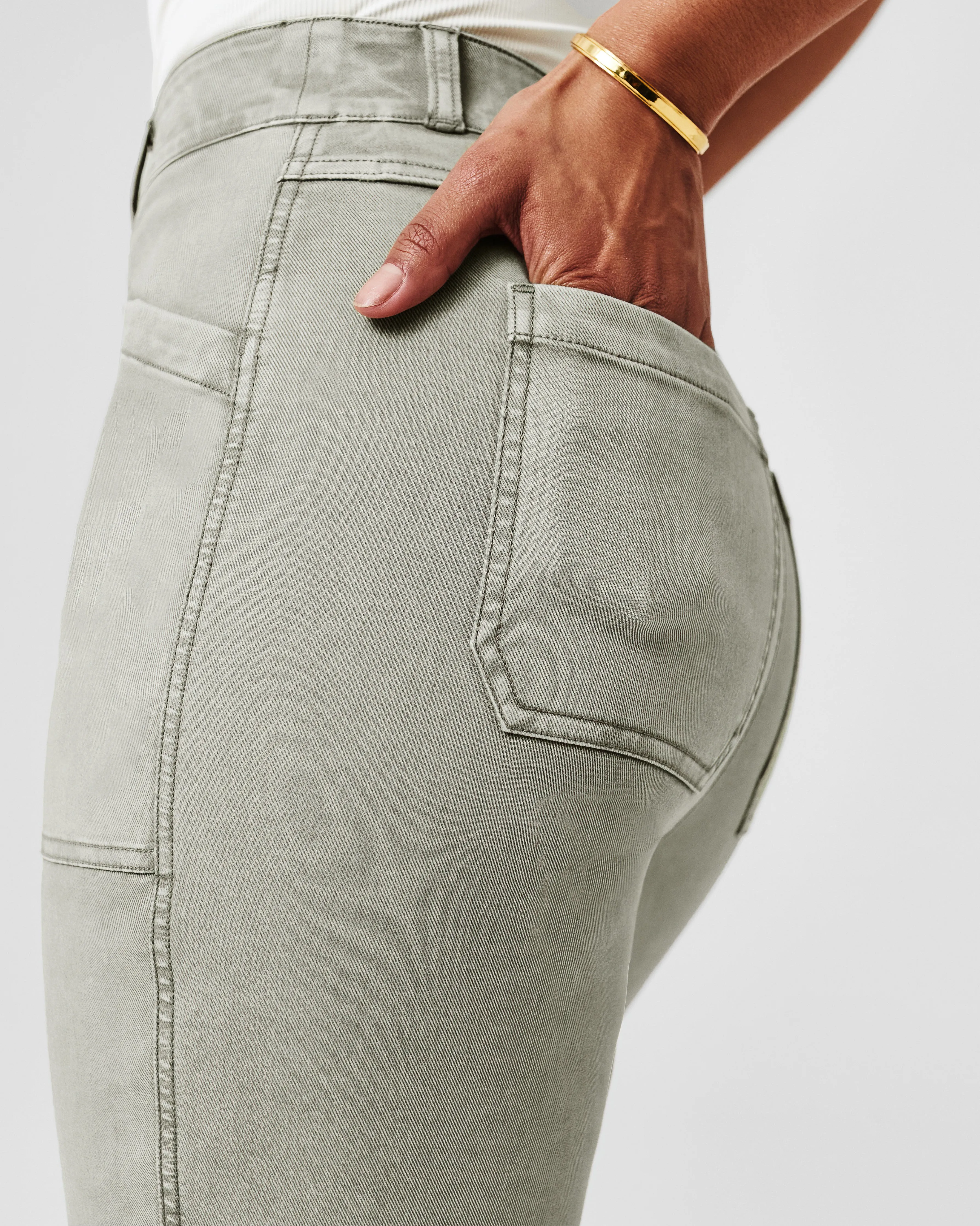 Stretch Twill Straight Leg Pant