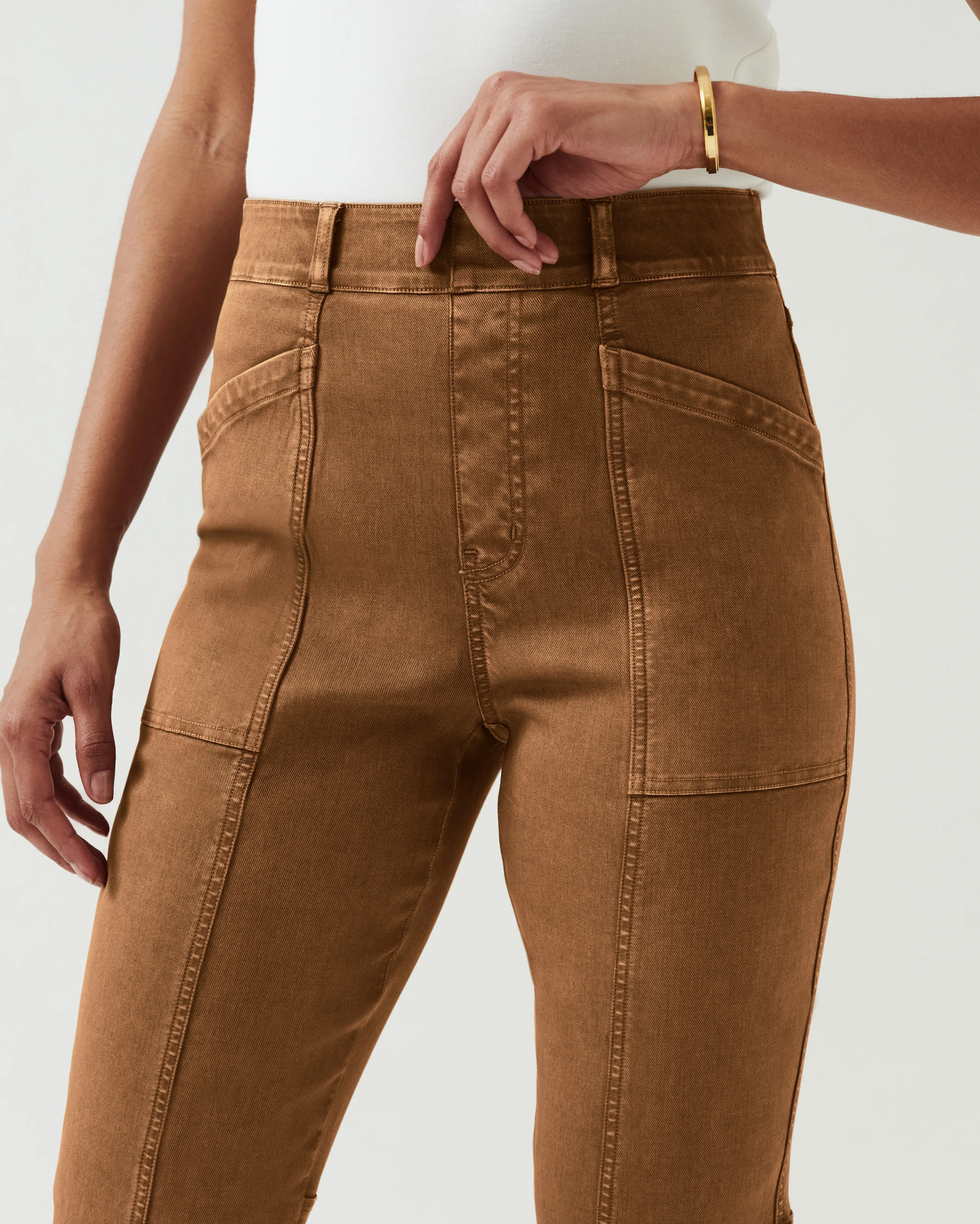 Stretch Twill Straight Leg Pant