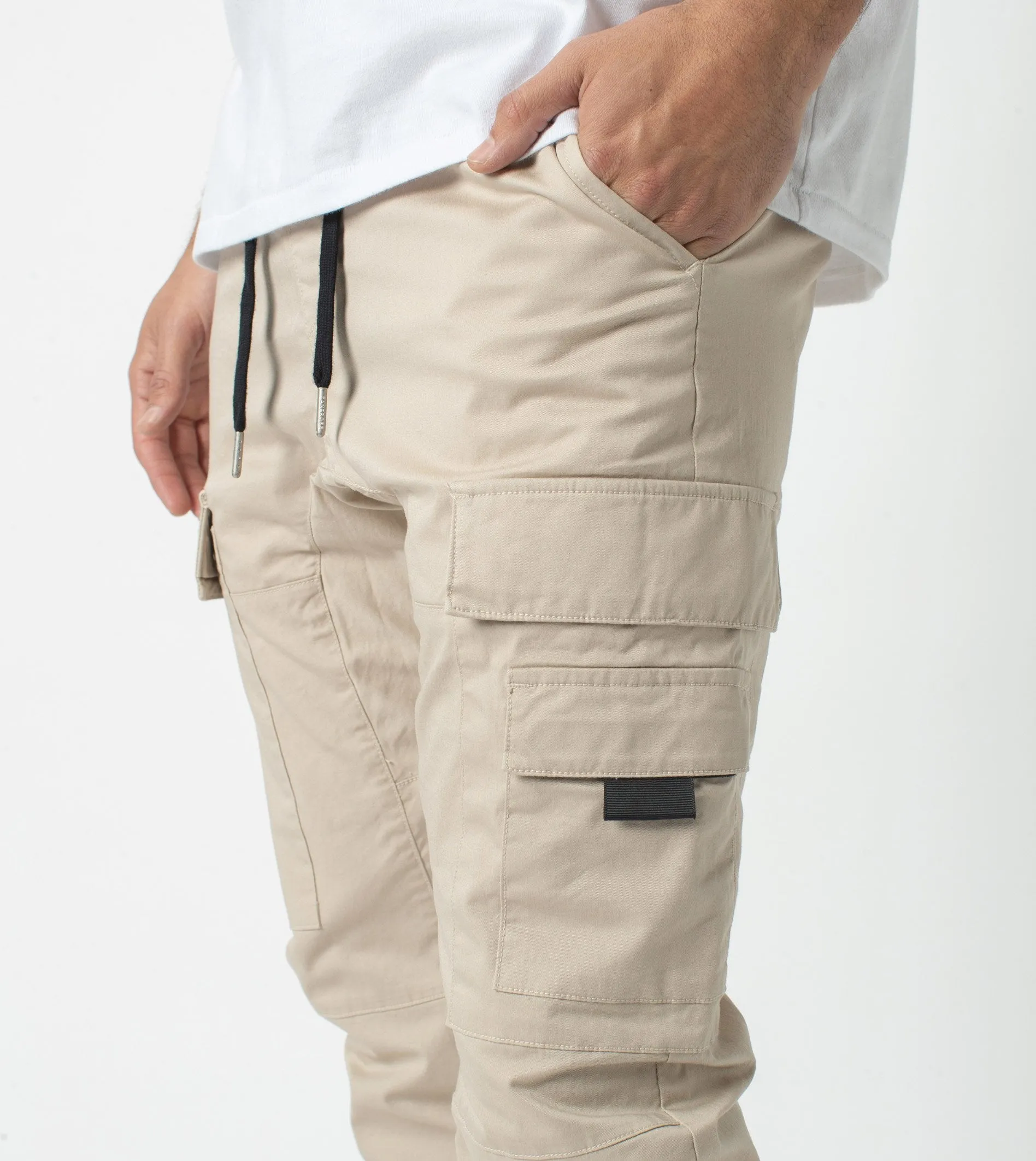 Sureshot Lightweight Cargo Jogger Oat