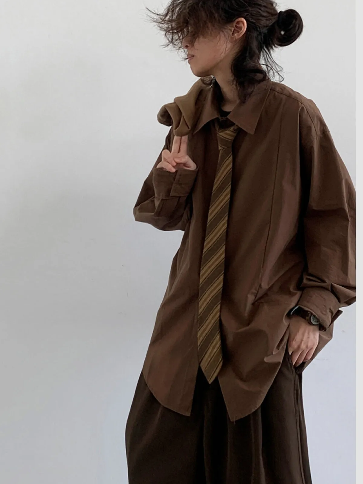 WLS Retro Basic Silhouette Loose Shirt